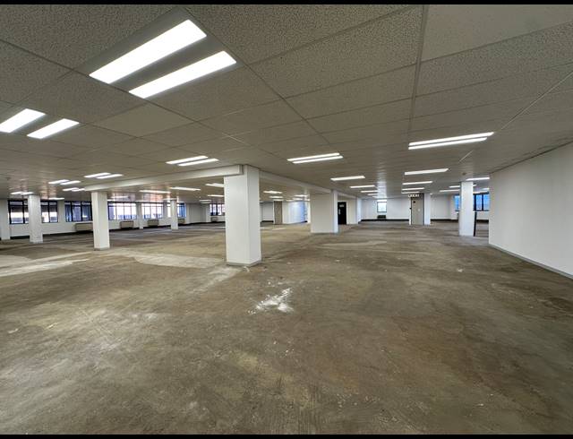 815M² OFFICE TO LET IN SANDTON CENTRAL